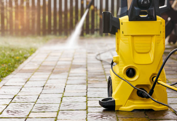 Best Deck and Patio Pressure Washing in Crystal Lawns, IL